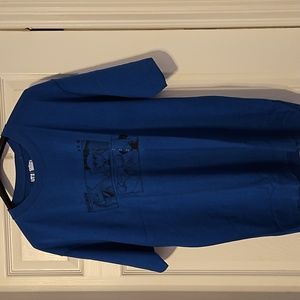 NWT. UNIQLO. POKEMON MASTERS EX. T-SHIRT.  SIZE MEDIUM